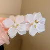 Pendientes Retro de Estilo Francés con Flores, Estilo Hada, Transfronterizos Europeos y Americanos para Mujer, de Alta Gama y Elegantes, Frescos y Delicados, Juego de Dos