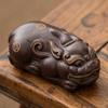 Adornos de té para mascotas Pixiu de la suerte con arena morada, estilo boutique, que pueden despertar la personalidad creativa, juego de té, mesa de té, accesorios para juegos de té.