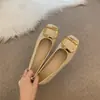 Zapatos de Mujer Estilo Francés 2025 Nueva Primavera Piel Genuina Hebilla Cuadrada Elegantes Pequeños Estilo Chanel con Falda Suela Suave Zapatos de Maternidad para Abuela