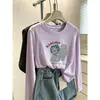 Diseño único, camiseta de algodón de manga larga con cuello redondo y estampado de copos de nieve para mujer, un estilo ligero de otoño que se puede usar como capa exterior, ofreciendo un look casual, juvenil y a la moda.