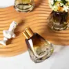 Botella de Aroma de Vidrio Degradado Adornos Decorativos de Ratán sin Fuego Botella de Perfume para Coche con Tapa Botella de Fragancia Botella Vacía 60ml