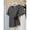 Camiseta Manga Curta Azul Marinho de Algodão Puro com Ombro Reto para Mulheres, Peça Versátil de Moda de Nicho que Rejuvenesce, Novo Estilo de Verão