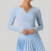 Top de yoga de manga larga Amazon para mujer, otoño e invierno, cuello en V, adelgazante, entallado a la cintura, camiseta deportiva y de fitness, popular en Xiaohongshu