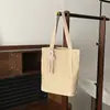 Bolsa de Ombro Casual Estilo Japonês para Mulheres, Novo Modelo para Estudantes Universitários, Bolsa Versátil para o Dia a Dia e Trabalho, Bolsa de Tecido de Grande Capacidade para Mulheres
