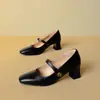 2025 Novos Sapatos Femininos de Primavera e Outono Tira de Viagem Salto Médio Grosso Sapatos Simples Mary Jane Tamanho 32-43 Sapatos de Comércio Exterior