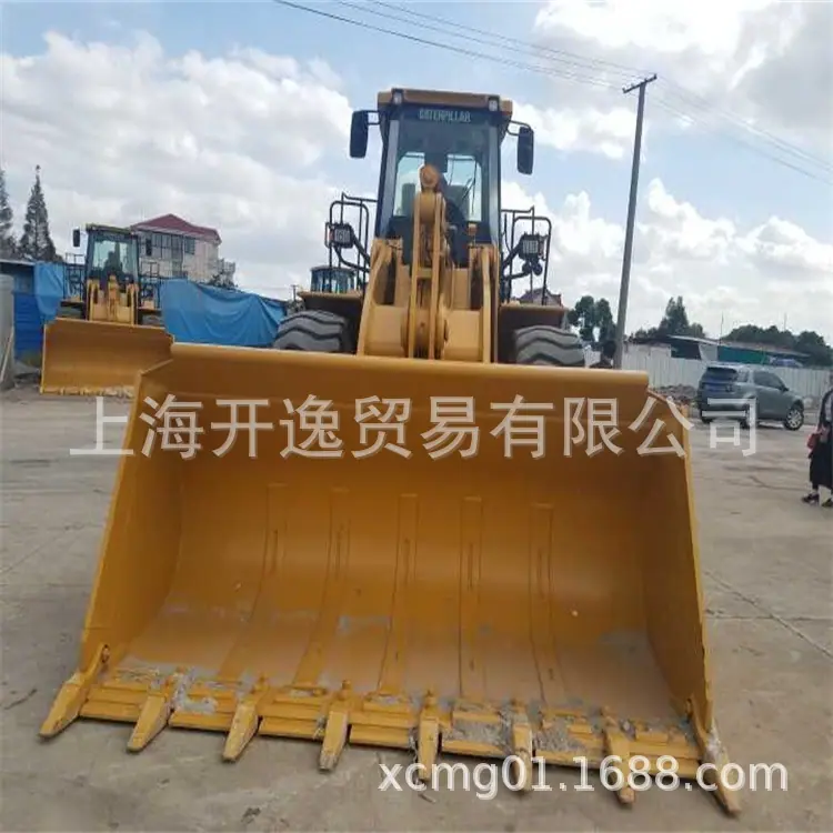 CAT 966 Front Loader (3)