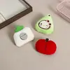 Colgantes de felpa de dibujos animados de la serie de frutas: manzana, pera, piña accesorios de ropa, broches, accesorios para bolsos y calcetines, artículos decorativos