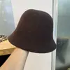 Sombrero de Pescador de Fieltro 100% Lana de Ala Corta de Color Sólido para Mujer, Estilo Japonés, Nuevo Modelo Otoño e Invierno, Lujo Ligero, Versátil, Cálido, Resistente al Viento