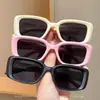 Nuevas Gafas de Sol Cuadradas Elegantes de Marco Pequeño 2023 para Mujeres con Rostros Redondos, Protección UV Versátil, Gafas Divertidas para Fiesta para Hombres