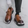 Sapatos Masculinos para Primavera e Outono, Novos Sapatos de Trabalho Martin com Sola Grossa para Aumentar a Altura, Estilo Britânico Casual Tendência em Couro