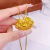 Pingente de Cadeia para Suéter com Fecho Duplo de Cavalo Banhado a Ouro Vietnamita Cravejado de Diamantes, Novo Estilo Chinês Filigrana Oca Pingente de Fecho de Lingote Duplo de Cavalo