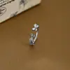 Anillo Abierto Personalizado para Mujer con Baño de Oro Real y Circonitas Micro-Pavimentadas, Anillo de Dedo Índice de Alto Grado con Esmalte y Goteo de Aceite en Forma de Lazo