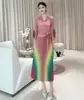 Vestido Longo Feminino Plissado Europeu e Americano Africano Transfronteiriço Plus Size com Cor Degradê, Design Moderno Plissado ao Sol, Mangas Sino Elegantes