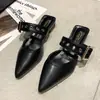 Mules de tacón medio para mujer para uso en exteriores, con punta fina, tachuelas, tacón grueso y puntera cerrada, sencillos y elegantes