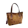 Bolso Grande Retro de Color Puro para Mujer 2026 Nuevo Nicho Lindo Gato Bolso Tote Invierno Simple Bolso Tote para Viajar