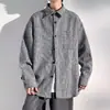 Camisa de trabajo de otoño para hombre, nuevo modelo 2026, camisa casual holgada para hombre, chaqueta de pana moderna para hombre