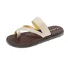 Zapatillas nuevas transfronterizas para mujer, moda de verano, Joker, planas, cruzadas, de playa, de una tira, comercio exterior, zapatillas para mujer, venta al por mayor