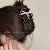 Nuevo Modelo 2025 Diseño Sencillo Pinza para el Cabello de Tiburón con Forma de Ola para la Parte Trasera de la Cabeza, Pinza Grande de Gama Alta para Mujeres
