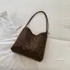 Bolso tote de color liso y elegante, nueva colección otoño 2026, bolso de hombro retro de moda, bolso de mano de gran capacidad para el día a día