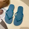 Chanclas Simples Antideslizantes de Alta Gama para Mujer Verano Nuevo Ropa Exterior Chanclas de Color Sólido Sandalias de Playa para Mujer