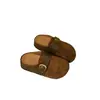 Sapatos femininos com solas grossas, estilo slip-on, bico fechado e visual casual, perfeitos para o outono e inverno de 2026