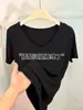 Camiseta corta de manga corta holgada para mujer con cuello negro extragrande, nuevo estilo de verano, casual, versátil, adelgazante, color liso, elástica, top con cuello en V, moderno