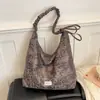 Bolsa Tote Estampa de Leopardo Feminina 2026 Nova Outono Leve Luxo Toque de Alto Padrão Bolsa de Ombro Único Grande Capacidade Bolsa Saco Transversal