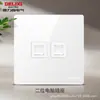 Panel de enchufe e interruptor Delixi placa grande cinco orificios pared aire acondicionado con lámpara tipo 86 16 A instalación empotrada 501 blanco