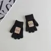 Novas Luvas de Dedo Infantis de Inverno, Desenho de Urso Moderno e Super Fofo, Aveludadas Espessadas Quentes, Luvas de Bebê Atacado