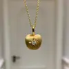 Wish Fruit Artesanía Italiana Cadena para Clavícula de Manzana Estrellada Cepillada Collar de Diamantes Nicho Rubí Día de Verano