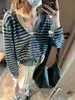 Moque Outono Nova Moda Estilo Blogger Jaqueta com Capuz e Colete Color Block Listrado Conjunto de Duas Peças MQ1813