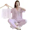 Conjunto Novo de Verão Hangtie de Três Peças Fino Doce Gola V Cardigã Solto Peça Externa Roupas de Casa Pijamas para Mulheres