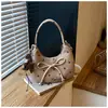 Bolso de hombro cruzado para mujer 2026 otoño, nuevo diseño de moda, lunares de alta costura, bolso de mano moderno versión coreana