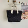 Bolsa de Mano de Fresas con Lunares para Mujer, Linda para Viajes, Gran Capacidad, Versátil, Bolso de Mano de Moda