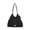 Elegante y versátil bolso de hombro de lona estilo coreano, perfecto para el uso diario, con un hermoso diseño floral, ideal para mujeres en 2026