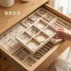 Caja de Almacenamiento Bandeja para Joyas Base de Terciopelo Adornos Anillos Pendientes Clavos Collares Cajón para Joyas Divisores Integrados