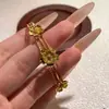 Pulsera de Media Longitud de Tres Líneas Flor de Melocotón de Plata de Ley S925 Nueva Chinoiserie Flor Chinoiserie Chapada en Oro Multicapa Pulsera Súper de Hada Regalo