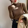 Top de Capa Base de Punto Hueco de Cuello Medio Alto para Otoño Temprano para Mujer, Estilo Diseñador, Nicho, Adelgazante, Suéter de Capa Interior, Top Elegante