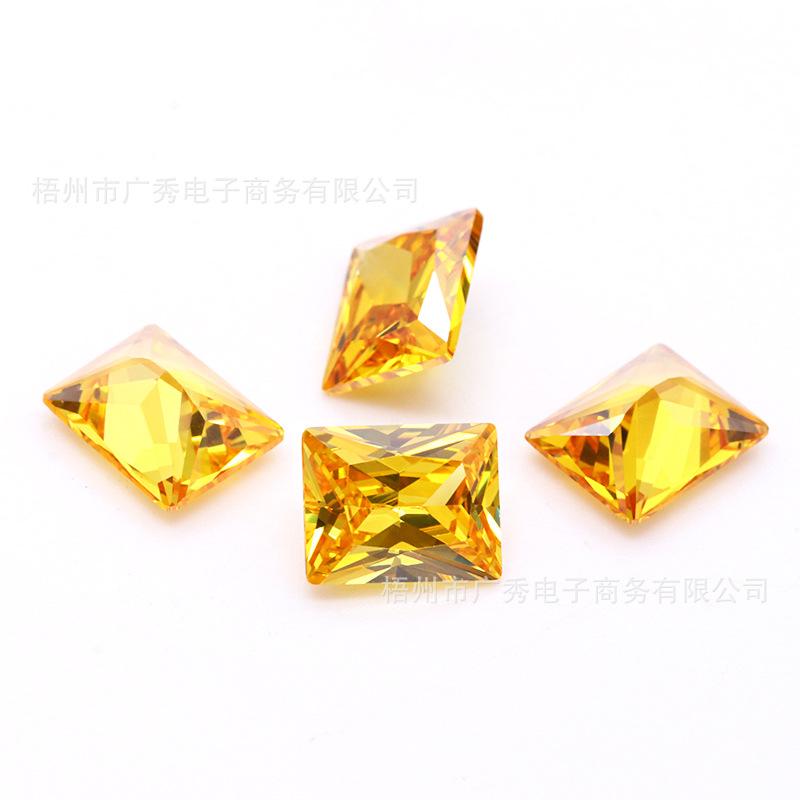 长方金黄锆石