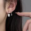 Pendientes asimétricos de plata para mujer 2023, nuevos pendientes de estilo frío de alta calidad con diseño de nicho.
