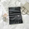Bufanda de Color Sólido para Mujer Invierno Nuevo Bufanda de Imitación Cachemir Europea y Americana Bufanda Cálida Multicolor Transfronteriza Chal Largo Venta al por Mayor