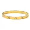 Pulsera de Acero Inoxidable de Venta Caliente Transfronteriza Europea y Americana, Moderna y Versátil, No se Desvanece, Alta Gama, Incrustada con Diamantes, Pulsera de Acero de Titanio a la Moda para Mujer
