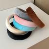 Diadema Súper Suave Maillard de Ala Ancha Otoño e Invierno Nuevo Estilo Coreano que Muestra la Cara Diadema de Cabello de Presión Ligera Accesorios para el Cabello de Adulto para Salir Combinan con Todo