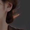 Pendientes de plata de ley s925 con letras para mujer, originales, de alta gama, con temperamento, con agujeros para las orejas, ligeros y lujosos, para parejas.