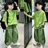 Conjunto de Verão Masculino de Manga Curta, Estilo Coreano, Estilo Streetwear Cool, Conjunto Esportivo Duas Peças Soltinho para Crianças Maiores, Exportação
