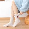 Meias de Veludo Coral para Mulheres no Outono e Inverno Forradas com Lã e Espessadas para Aquecimento em Casa Meias de Cano Médio para o Chão Meias Felpudas para Confinamento Antiderrapantes
