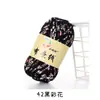 Chinelos de tecido com fio de crochê tecido bolsa de grupo grande material de verão plano pacote de material tecido de lã grossa cama de fantoche cobertura de cama tapete de chão