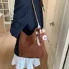 Bolso de Gran Capacidad para Viajes Diarios para Mujer 2025 Nueva Moda Bolso de Hombro/Axila de Gamuza Popular de Moda Bolso Tote Cruzado