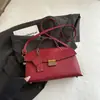 Bolsas de Qualidade para Comércio Exterior para Mulheres 2026 Verão Novo Estilo Bolsa de Ombro para o Dia a Dia Moda Simples Bolsa de Mão Bolsa de Ombro Transversal Casual