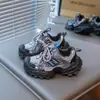 2026 Verano Nueva Moda Tendencia Zapatos de Malla con Suela de Neumático Antideslizantes Estilo Papá para Niños y Niñas Zapatos Deportivos Casuales